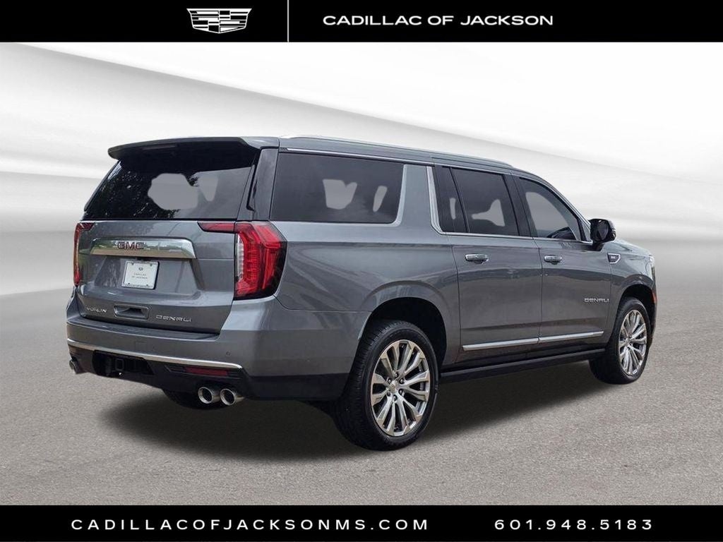 2022 GMC Yukon XL — detail view