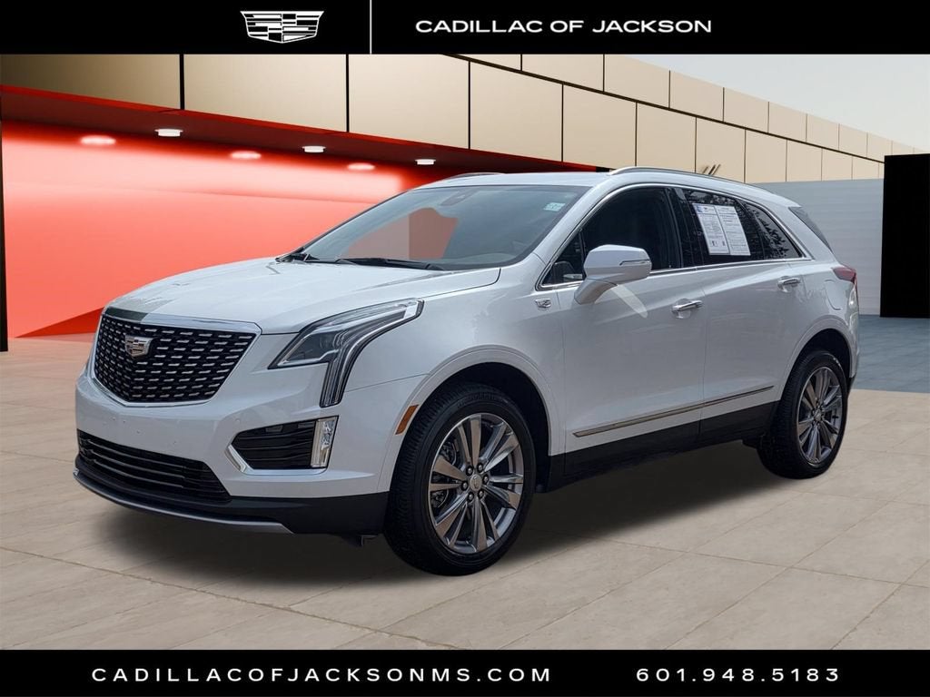2024 Cadillac XT5 Premium Luxury in Crystal White Tricoat — front three-quarter view