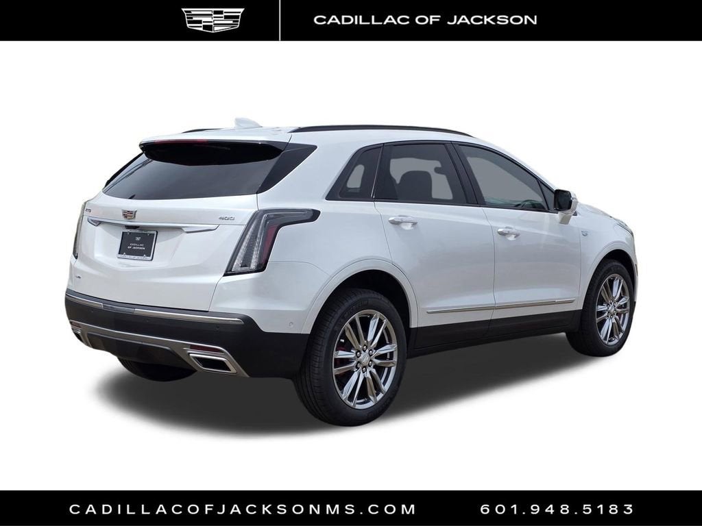 2026 Cadillac XT5 — interior view