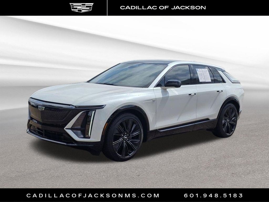 2024 Cadillac LYRIQ Sport 3 in Crystal White Tricoat — front three-quarter view